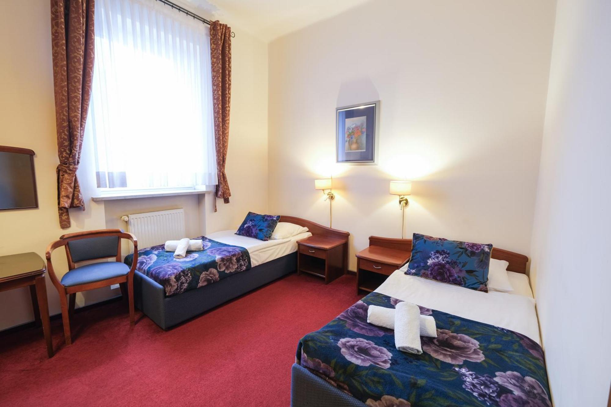 Hotel Sonex Çestohova Dış mekan fotoğraf