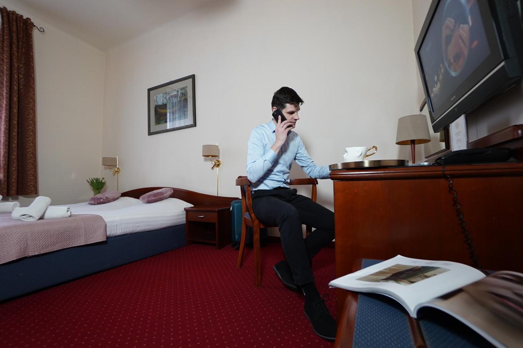 Hotel Sonex Çestohova Dış mekan fotoğraf
